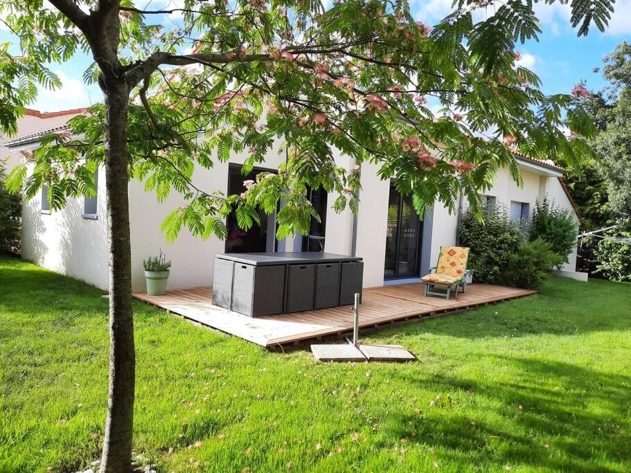 9 Pers 160 M² +Jardin- 10Mn Nantes -30Mn Mer ブーグネ エクステリア 写真