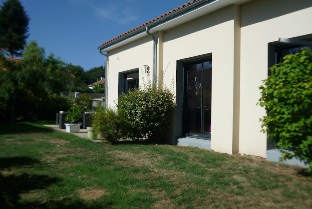 9 Pers 160 M² +Jardin- 10Mn Nantes -30Mn Mer ブーグネ エクステリア 写真