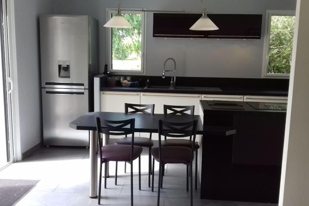 9 Pers 160 M² +Jardin- 10Mn Nantes -30Mn Mer ブーグネ エクステリア 写真